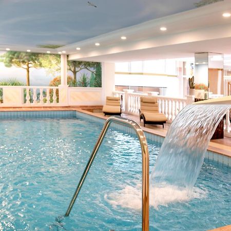 Golf- Und Wellnesshotel Amtsheide Bad Bevensen Exterior photo